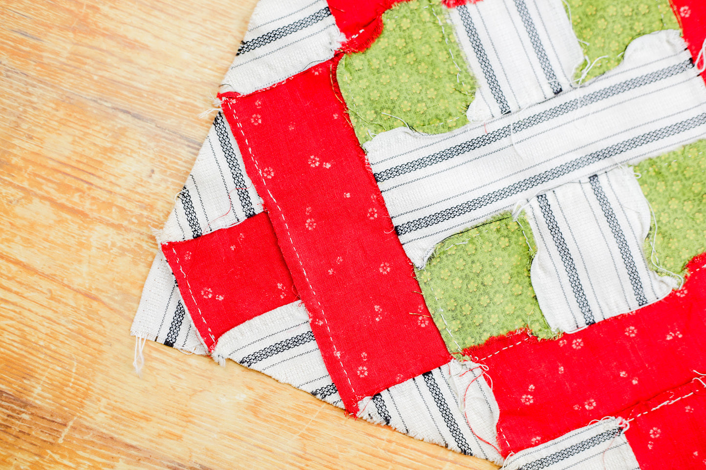 Antique 1880’s Red and Green Casement Window 11” Quilt Block