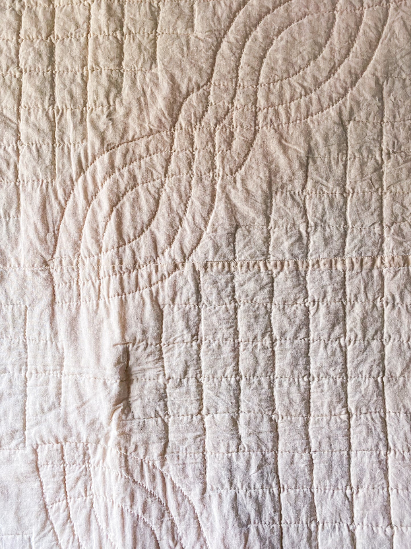 Vintage Melon Peach Medallion Patchwork Quilt, c1920