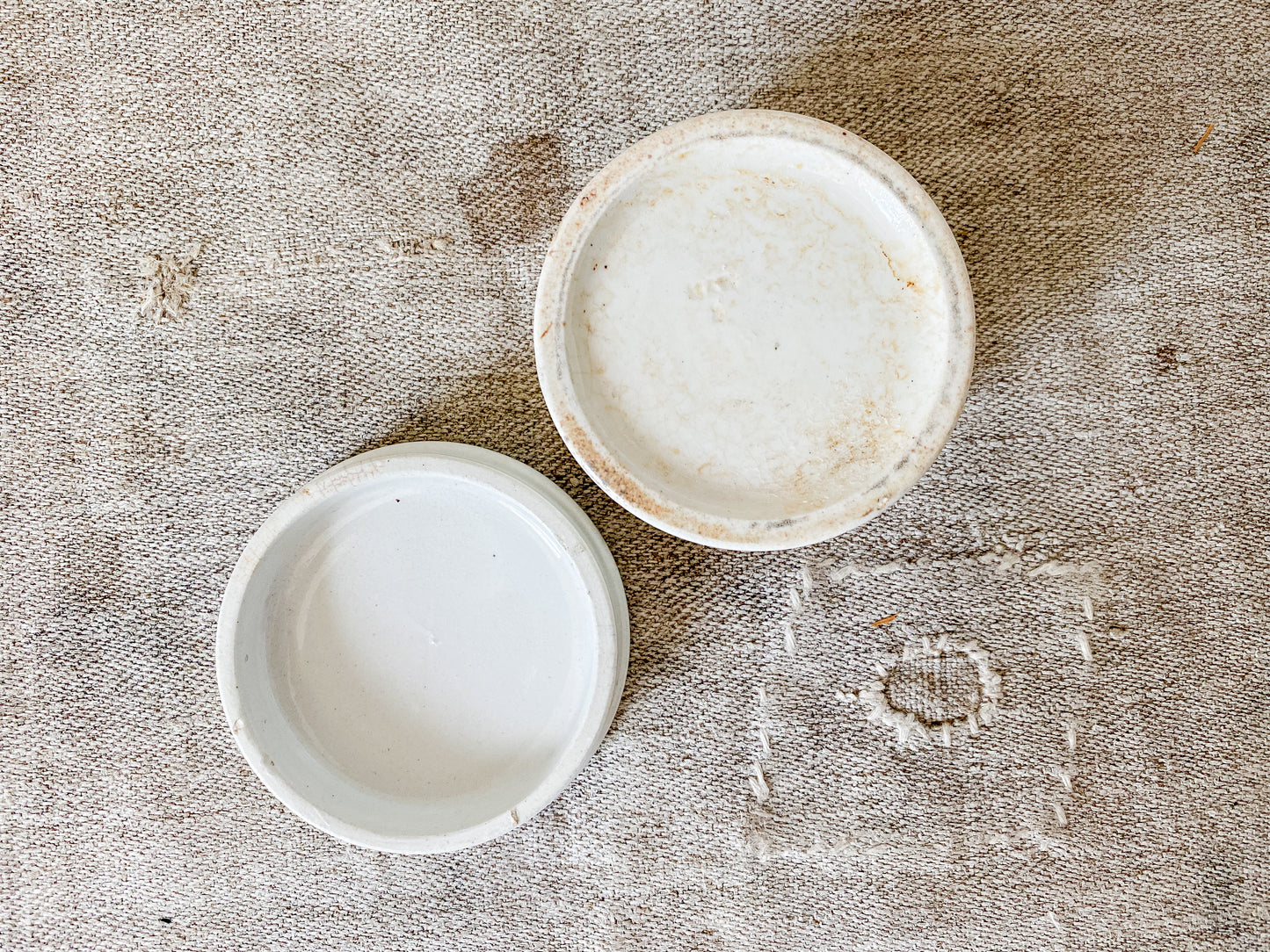 Antique Inman’s Cherry Toothpaste Pot & Lid