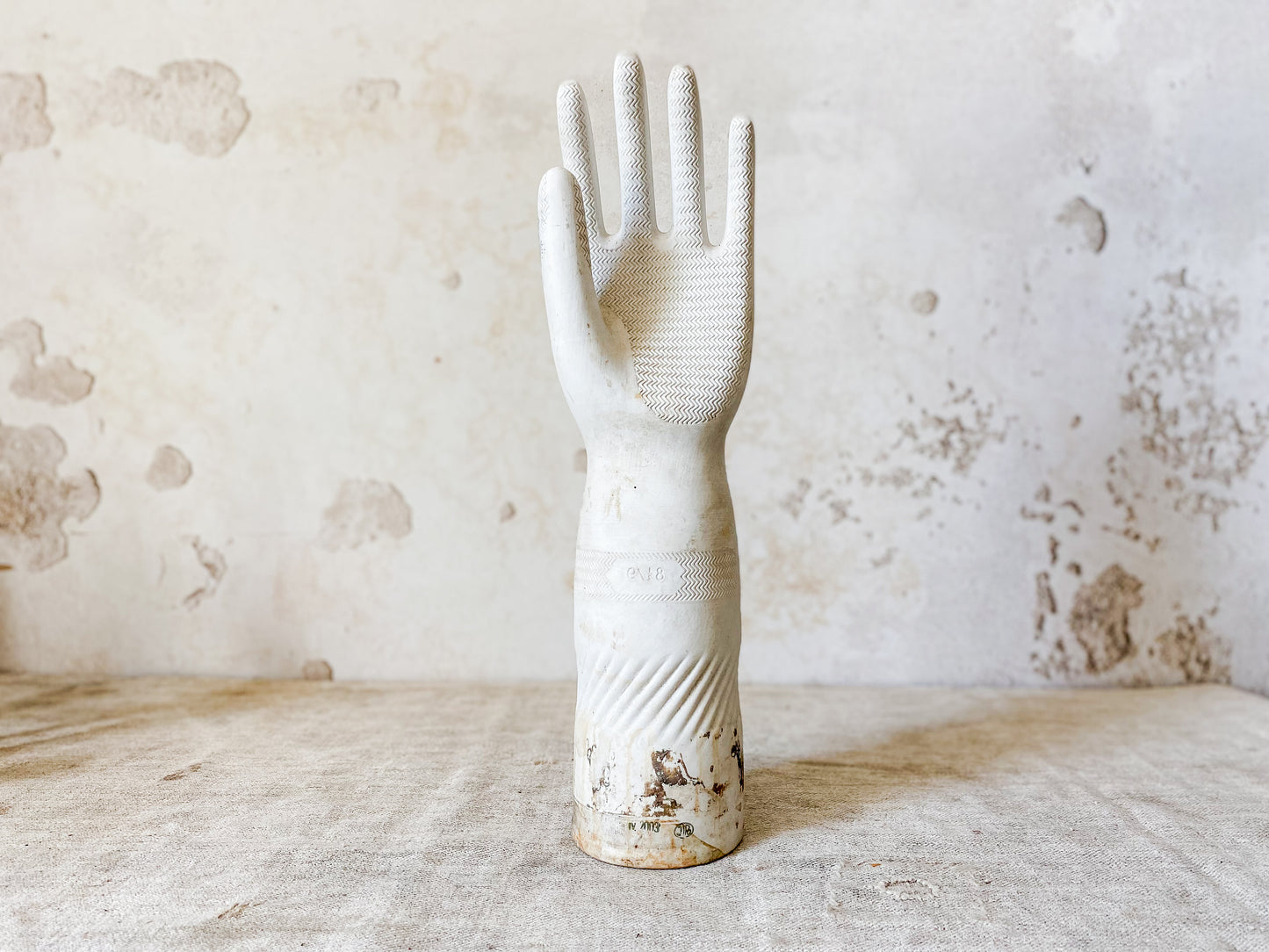 Vintage Ceramic Kitchen Glove Mold