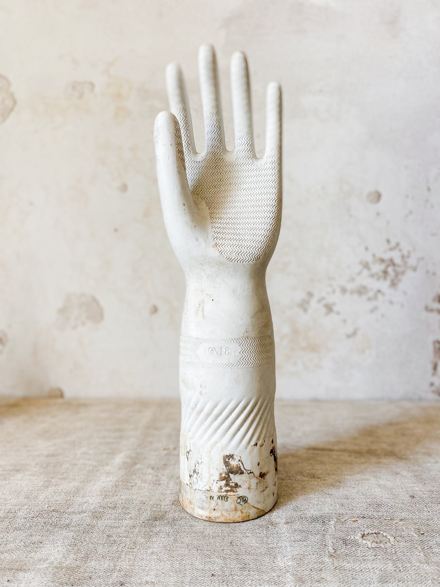 Vintage Ceramic Kitchen Glove Mold