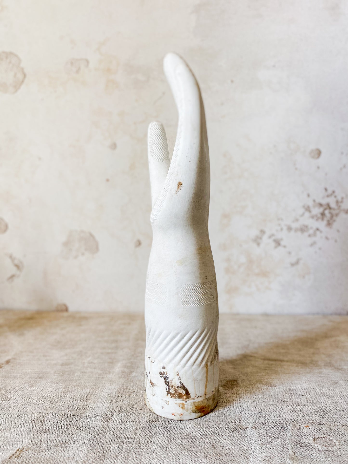 Vintage Ceramic Kitchen Glove Mold