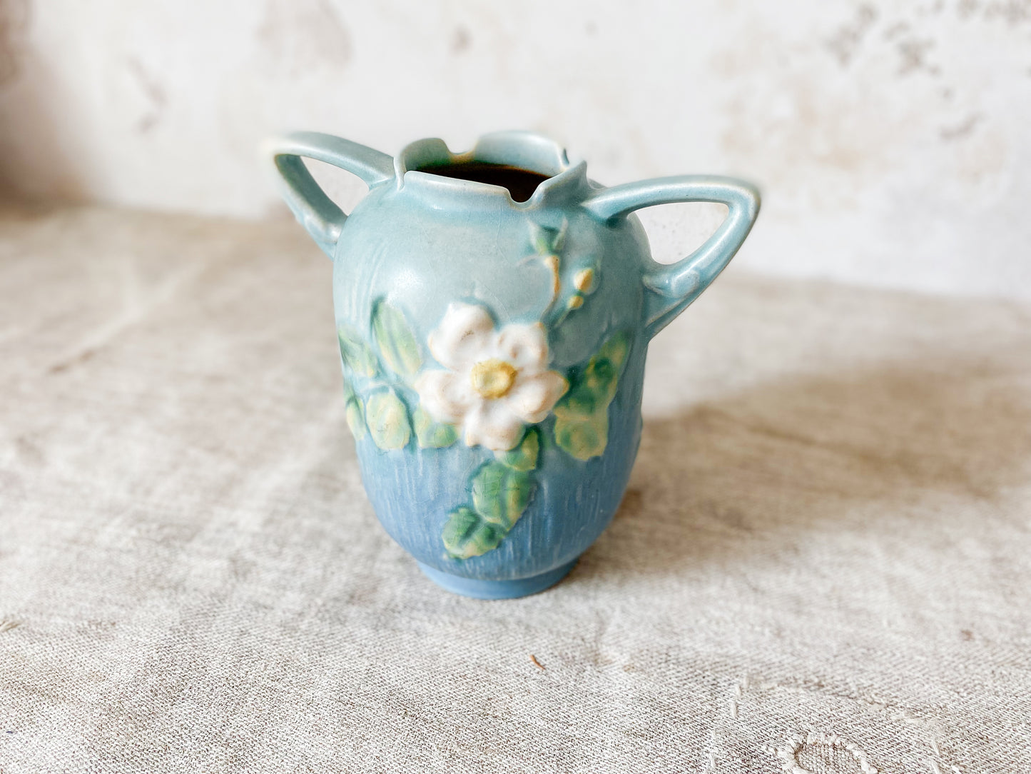 Vintage Roseville Pottery Double Handled Teal Blue White Rose Vase 979-6
