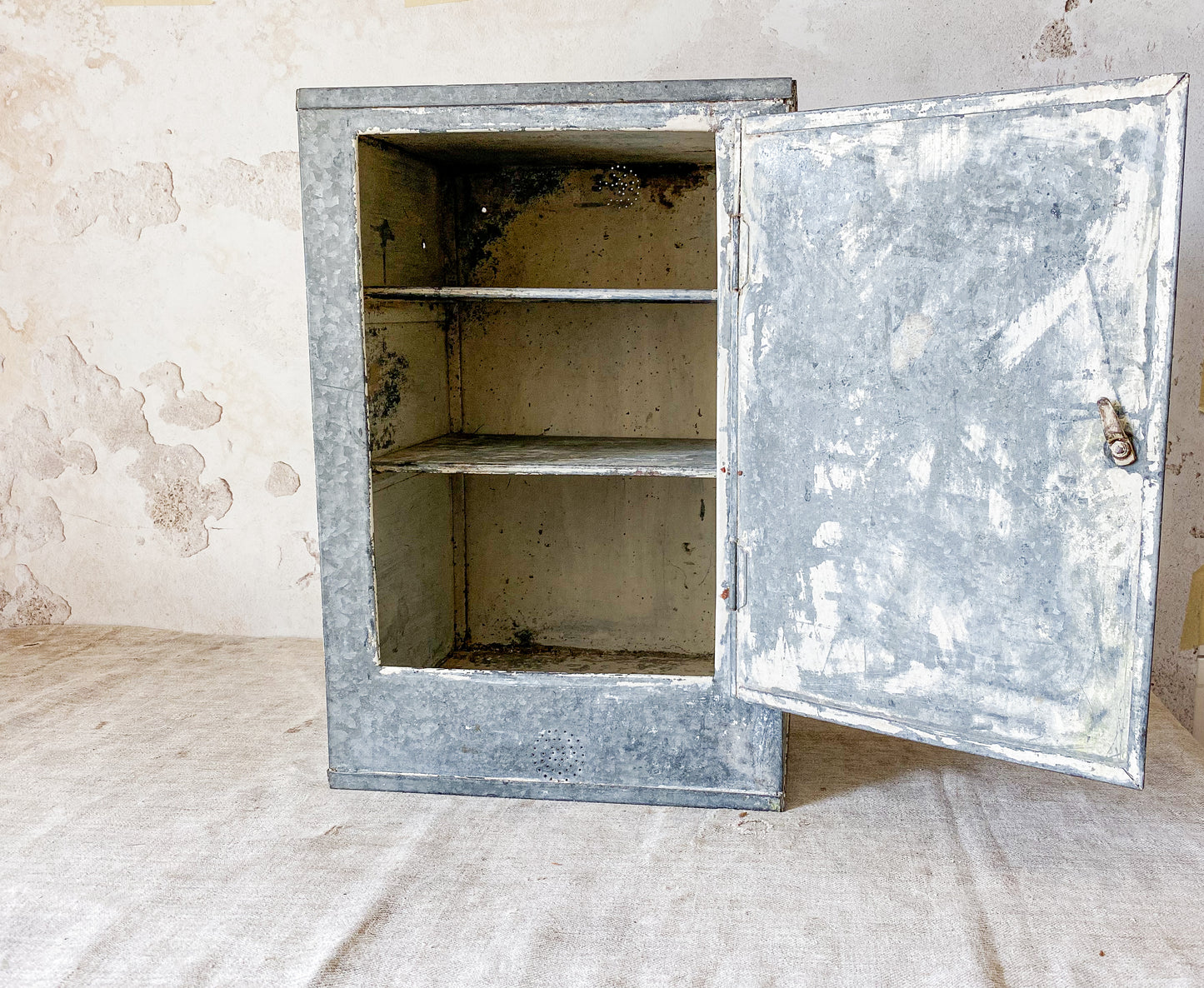 Vintage Chippy Galvanized Metal Cake Safe