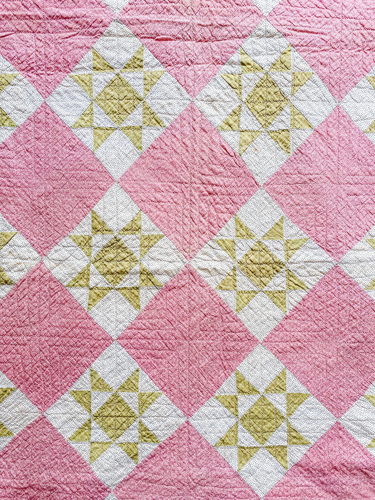Antique Pink & Green Ohio Star Quilt