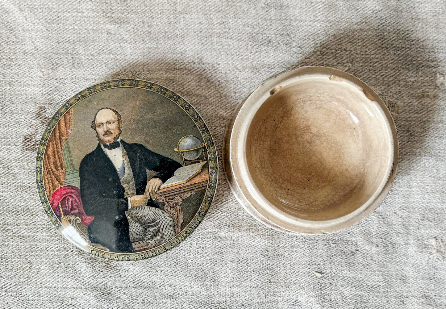 Antique Pratt Ware Pot & Lid - Prince Consort Albert