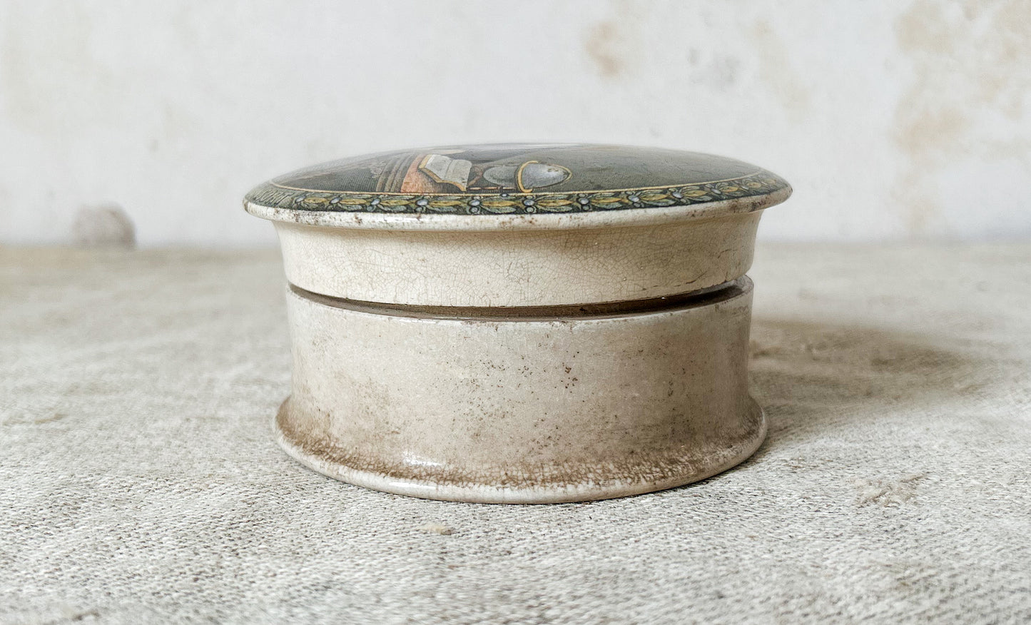Antique Pratt Ware Pot & Lid - Prince Consort Albert