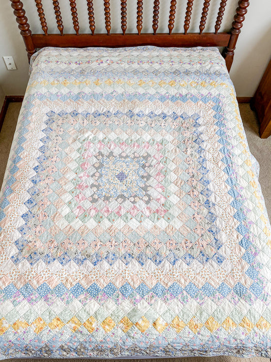 Vintage Around the World Quilt, c1930