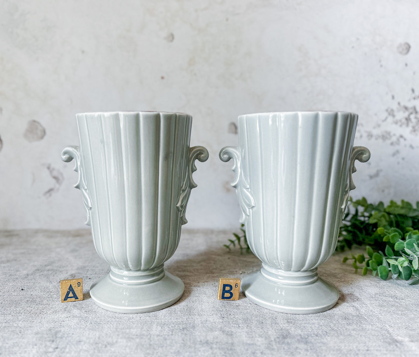 CHOICE Vintage Red Wing Two Handle Gray Vase #1362