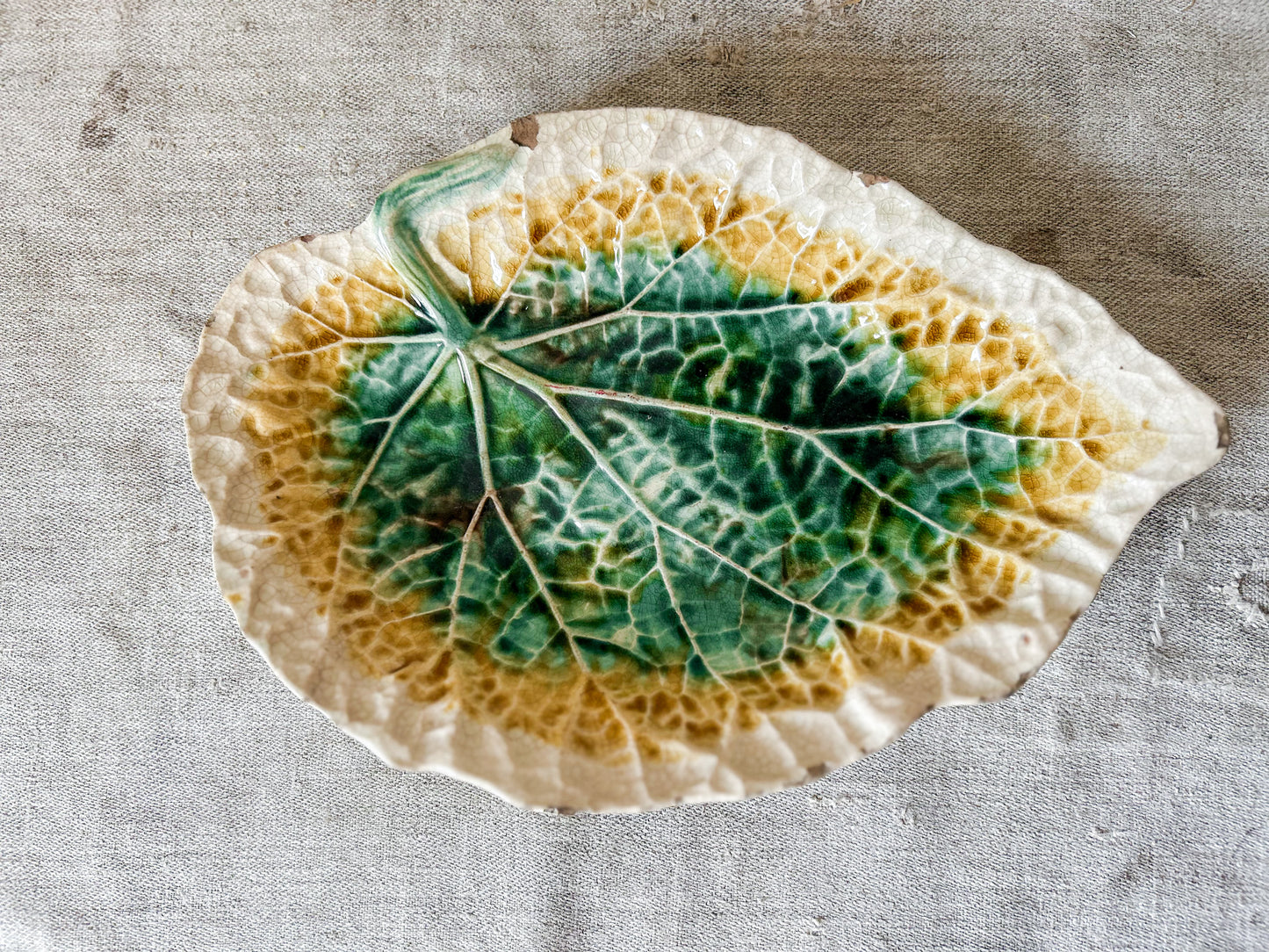 Green Yellow Unmarked Majolica Begonia Leaf 11" Dish, c1880