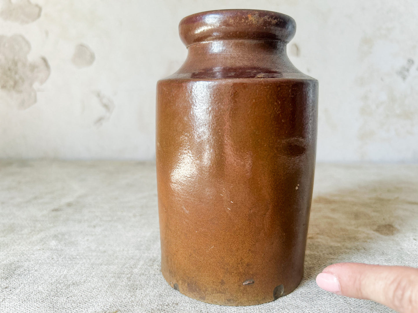 English Brown Stoneware Salt Glazed Kitchen Pot, c1890