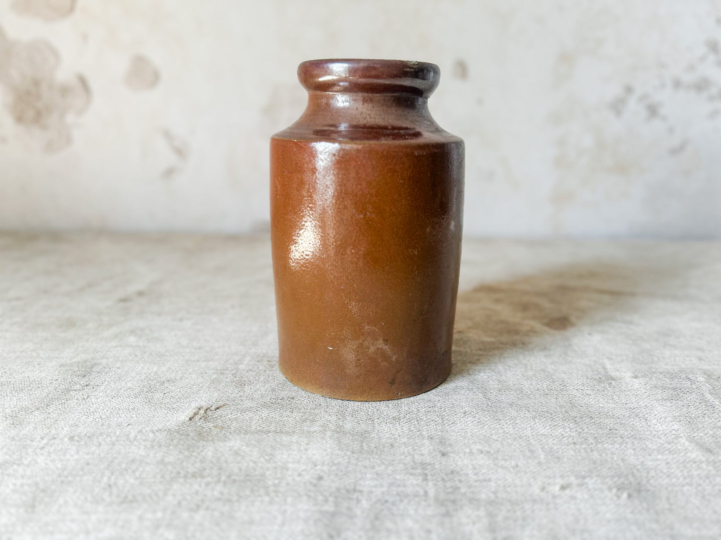 English Brown Stoneware Salt Glazed Kitchen Pot, c1890
