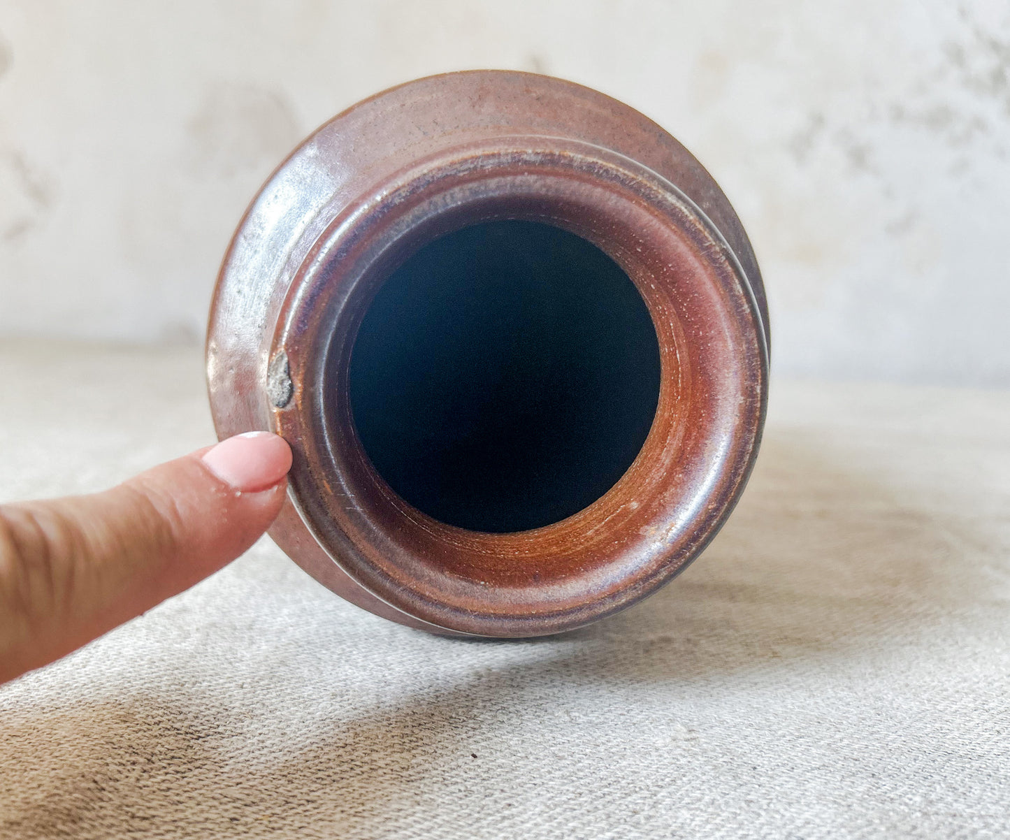 English Brown Stoneware Salt Glazed Kitchen Pot, c1890