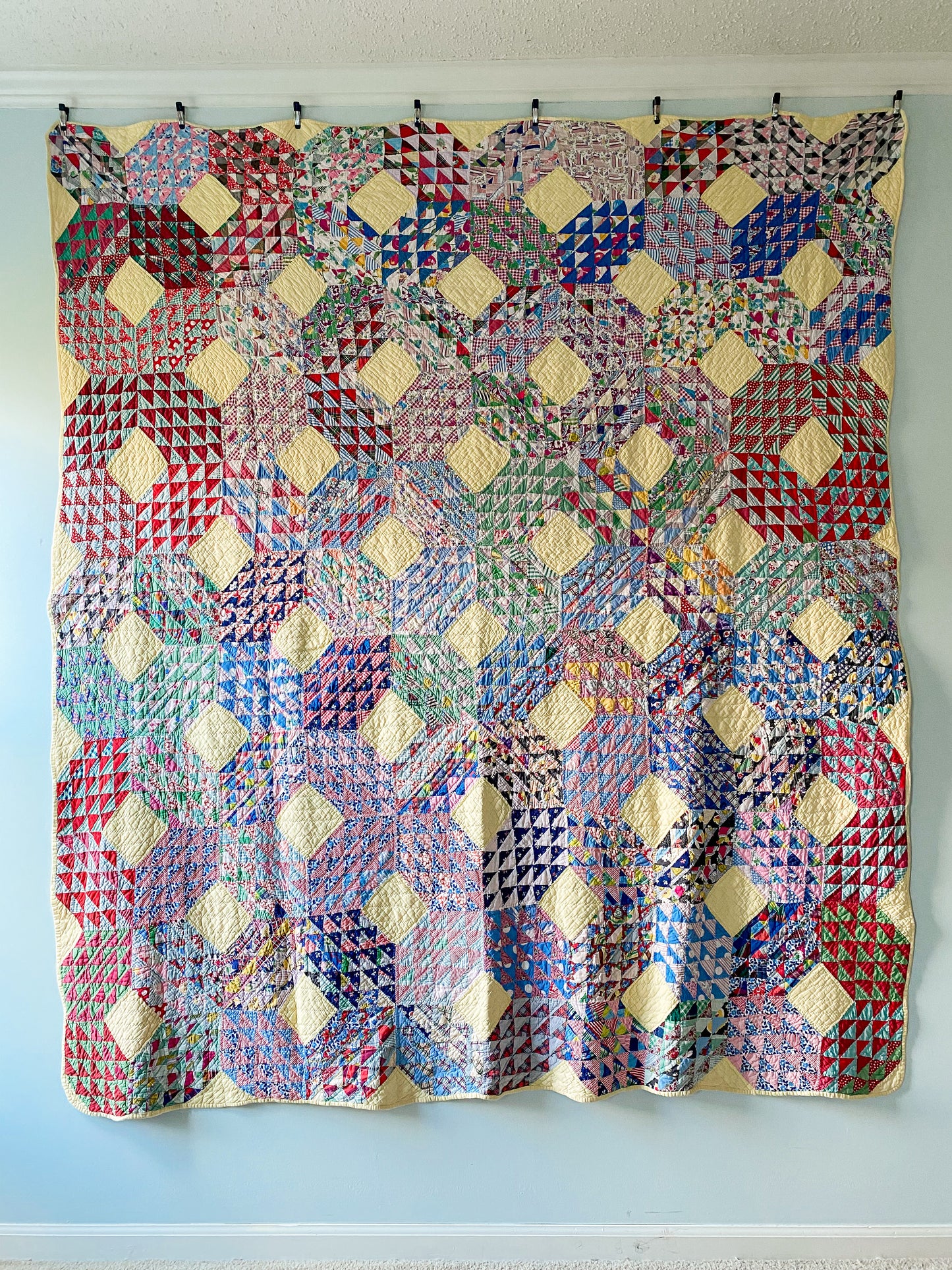 Vintage Scrappy Ocean Waves Quilt with Yellow Setting Blocks, c1950