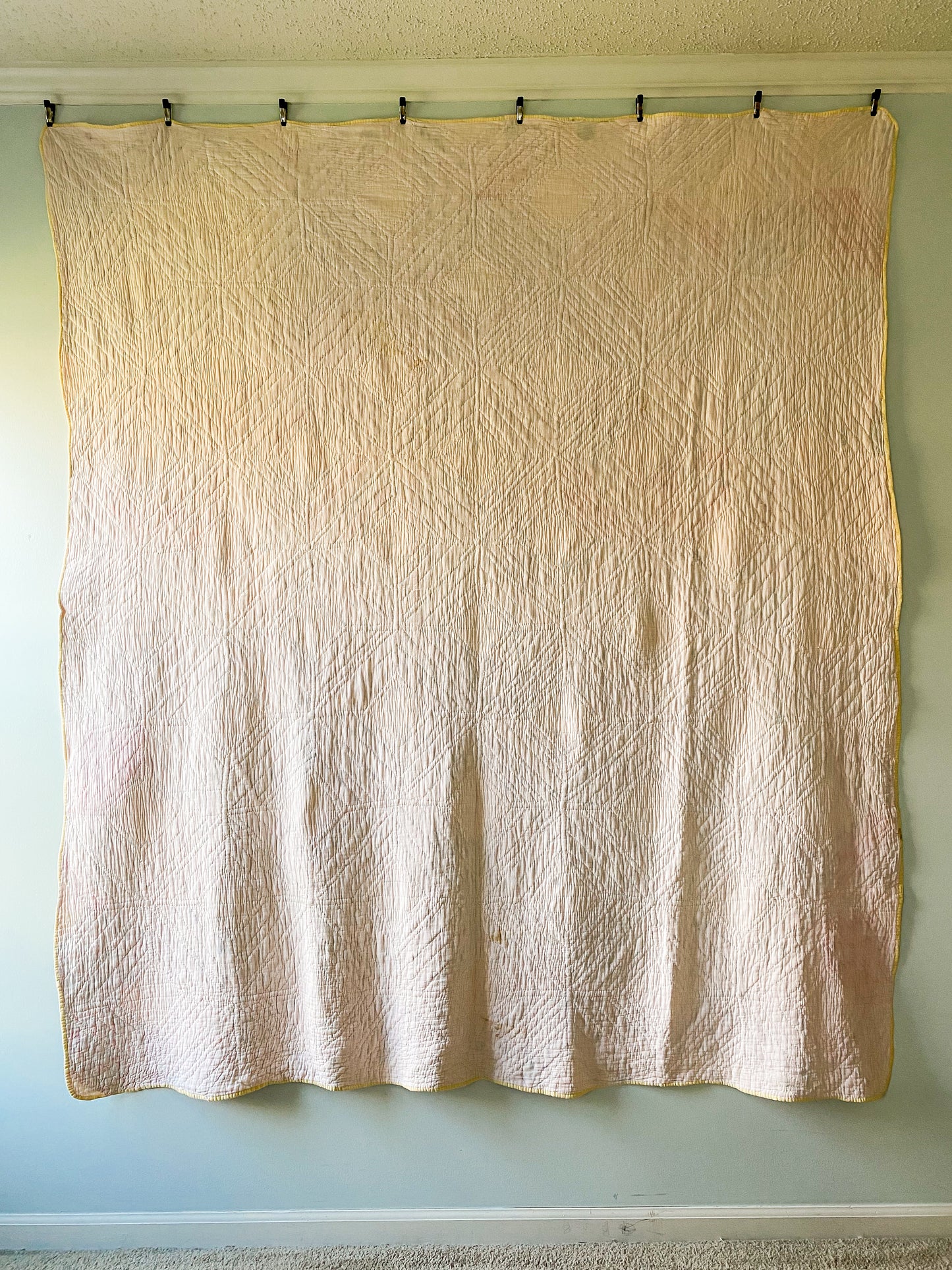 Vintage Scrappy Ocean Waves Quilt with Yellow Setting Blocks, c1950