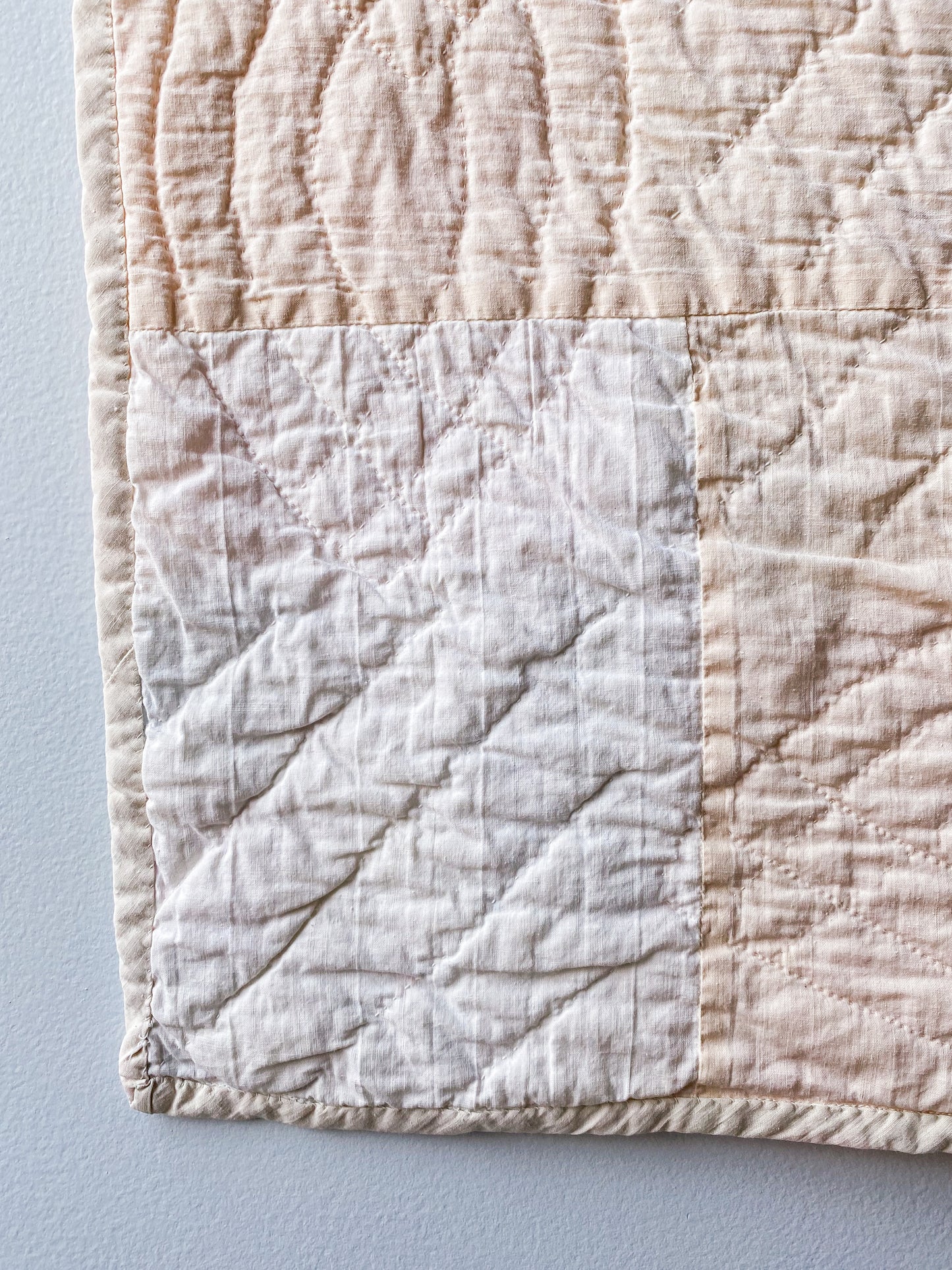 Vintage Melon Peach Medallion Patchwork Quilt, c1920