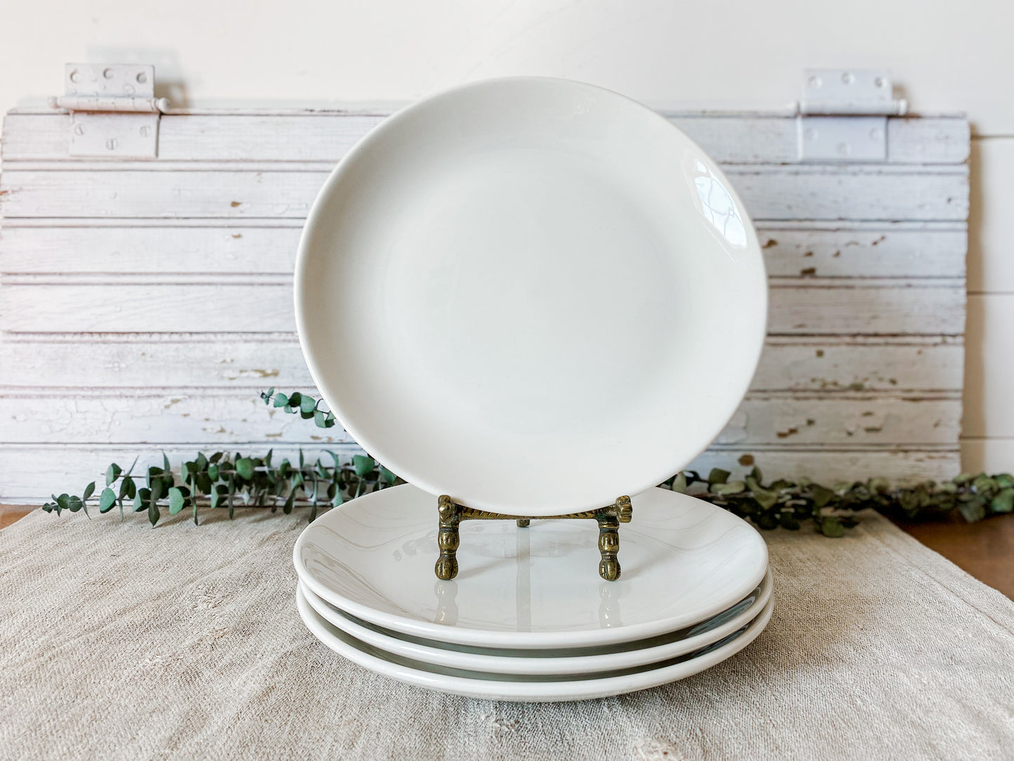 Vintage Set of Homer Laughlin Americana White Ironstone Luncheon 9" Plates, Midcentury Heavy Restaurant Ware