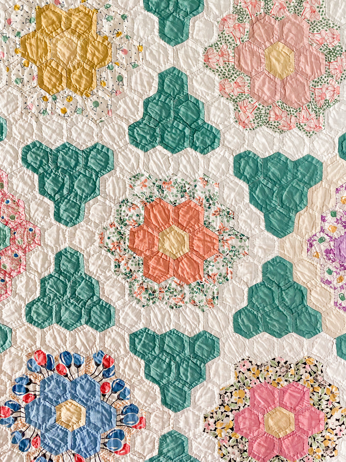Vintage Green and Tan Grandmother's Flower Garden Quilt with Matching Runner, c1930s