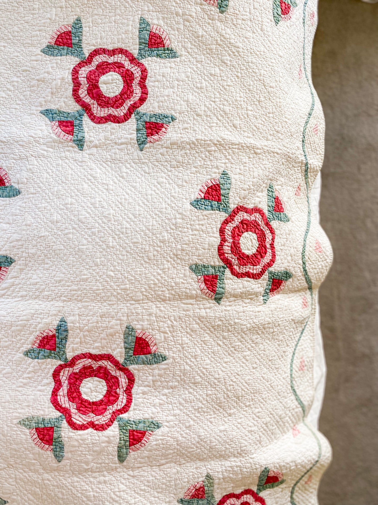 Antique Red and Overdye Green California Rose Applique Quilt c1880s, 90" x 67"