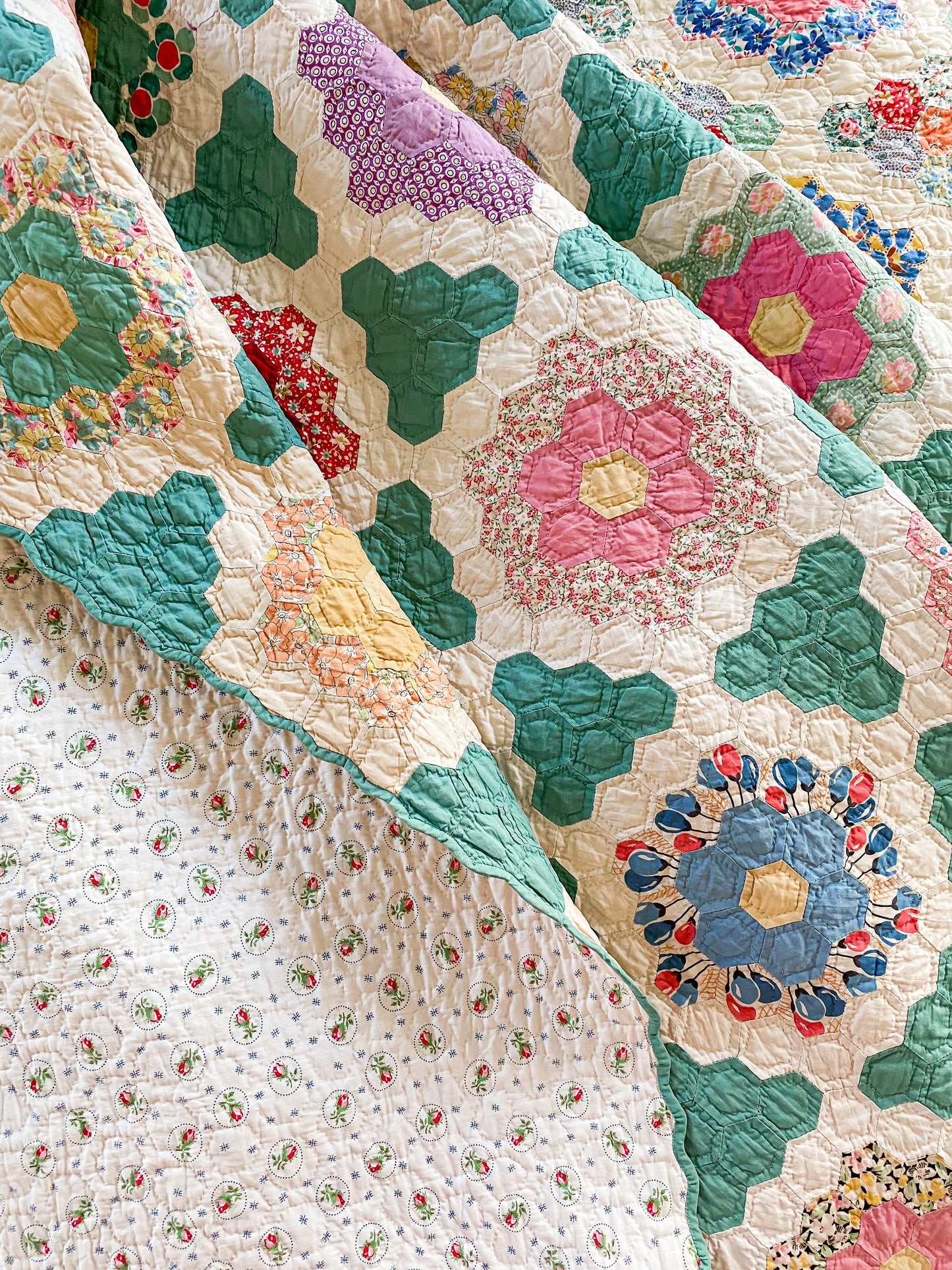 Vintage Green and Tan Grandmother's Flower Garden Quilt with Matching Runner, c1930s