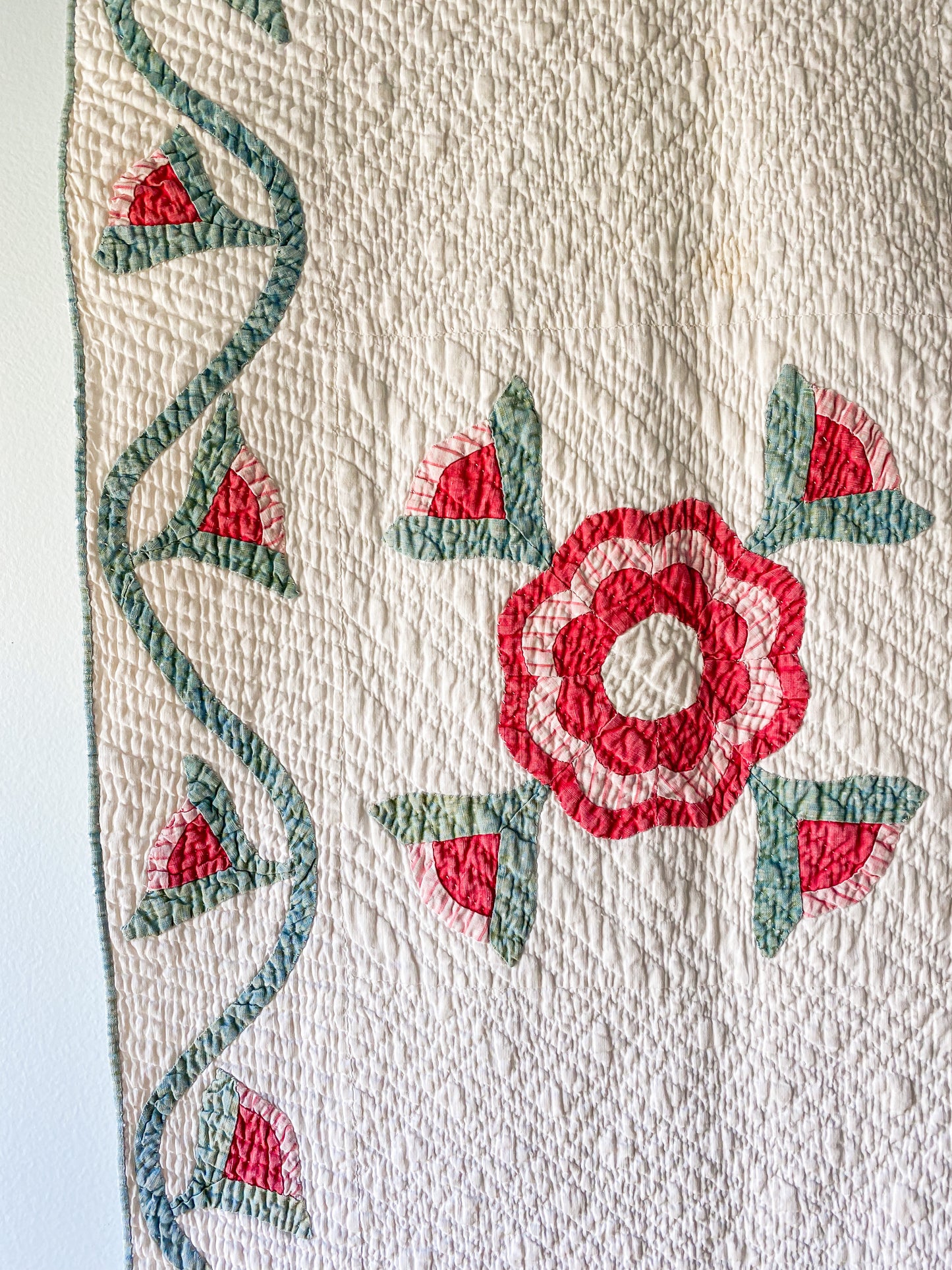 Antique Red and Overdye Green California Rose Applique Quilt c1880s, 90" x 67"