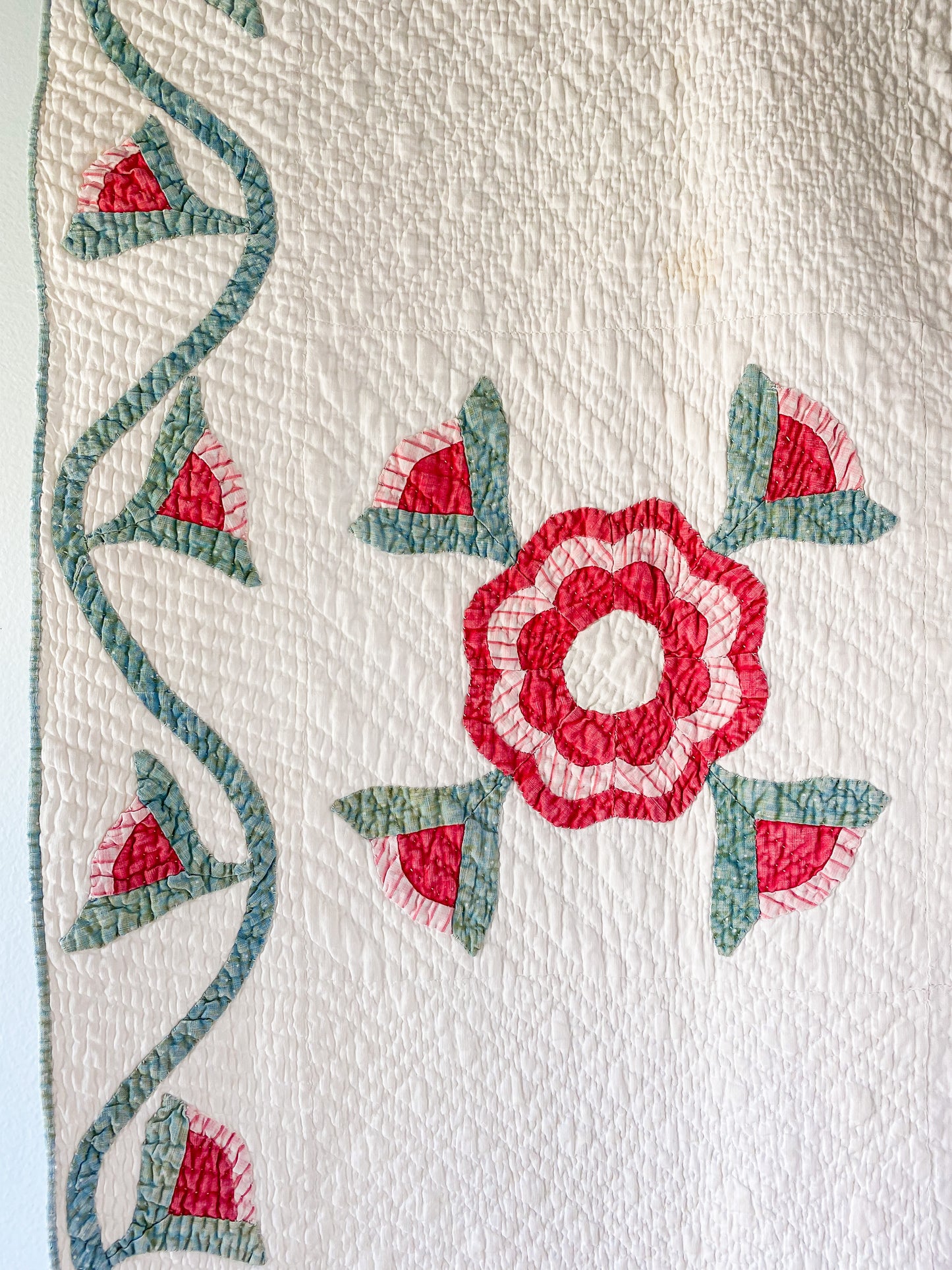 Antique Red and Overdye Green California Rose Applique Quilt c1880s, 90" x 67"