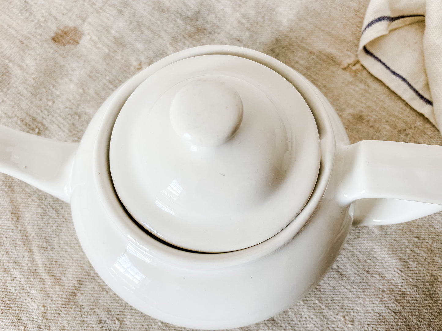 Vintage Heavy White Ceramic Teapot | Simple Cottage Farmhouse Kitchen