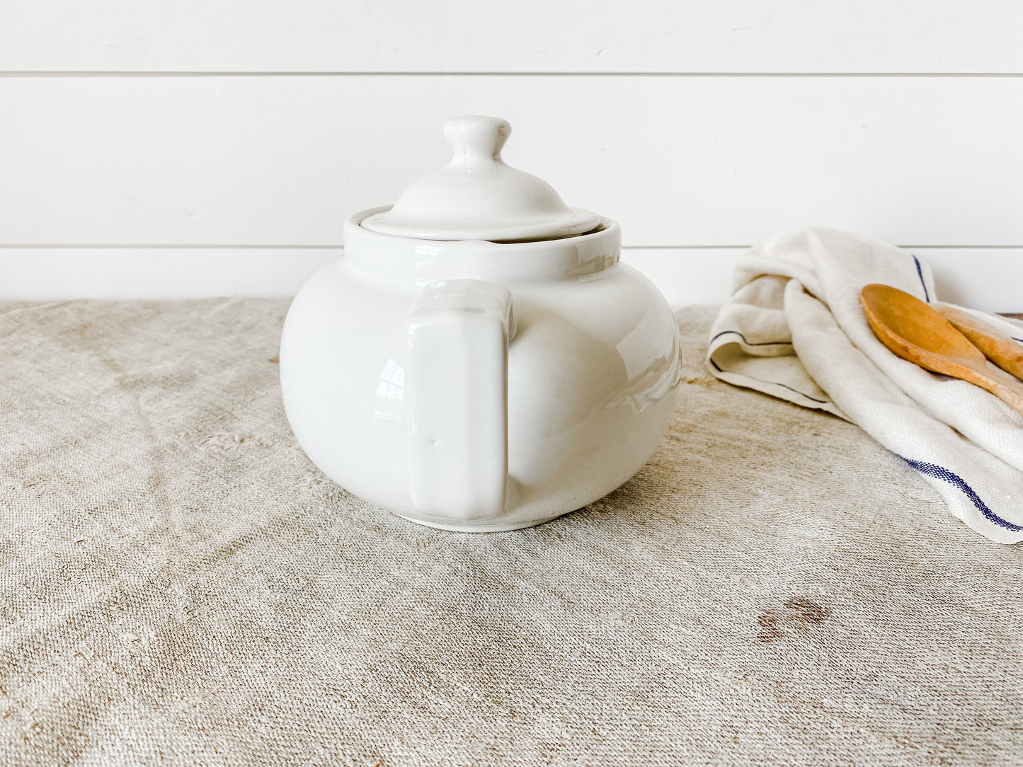 Vintage Heavy White Ceramic Teapot | Simple Cottage Farmhouse Kitchen