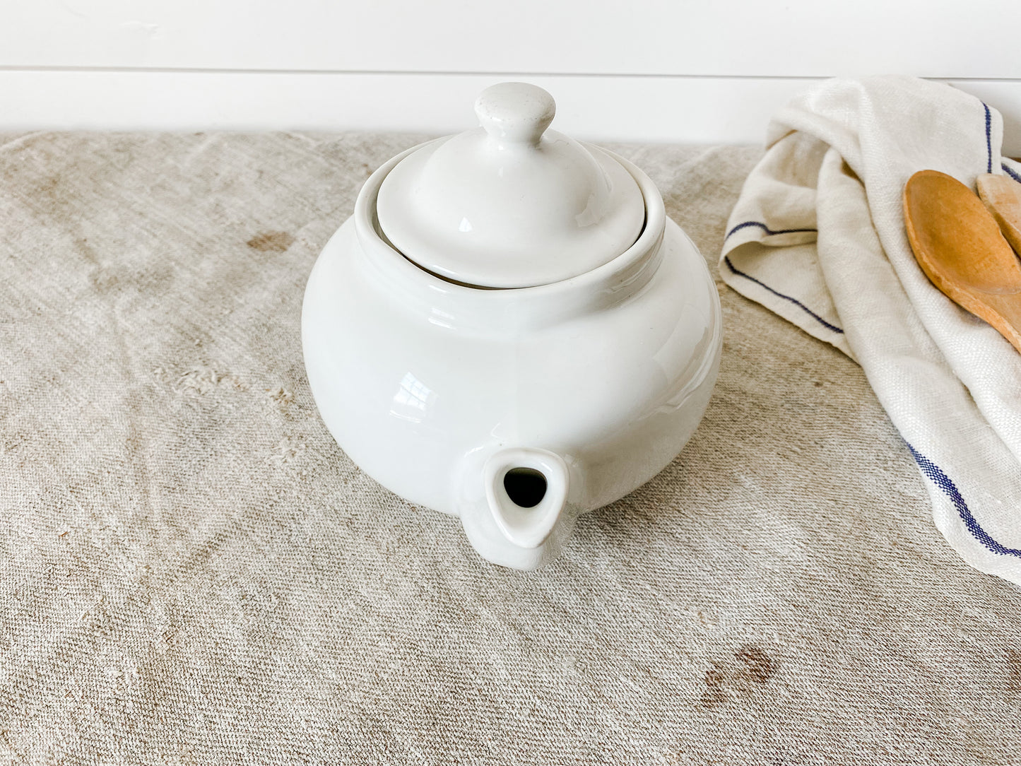 Vintage Heavy White Ceramic Teapot | Simple Cottage Farmhouse Kitchen