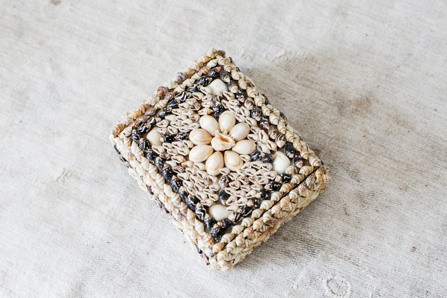 Mosaic Shell Decorated Trinket Box