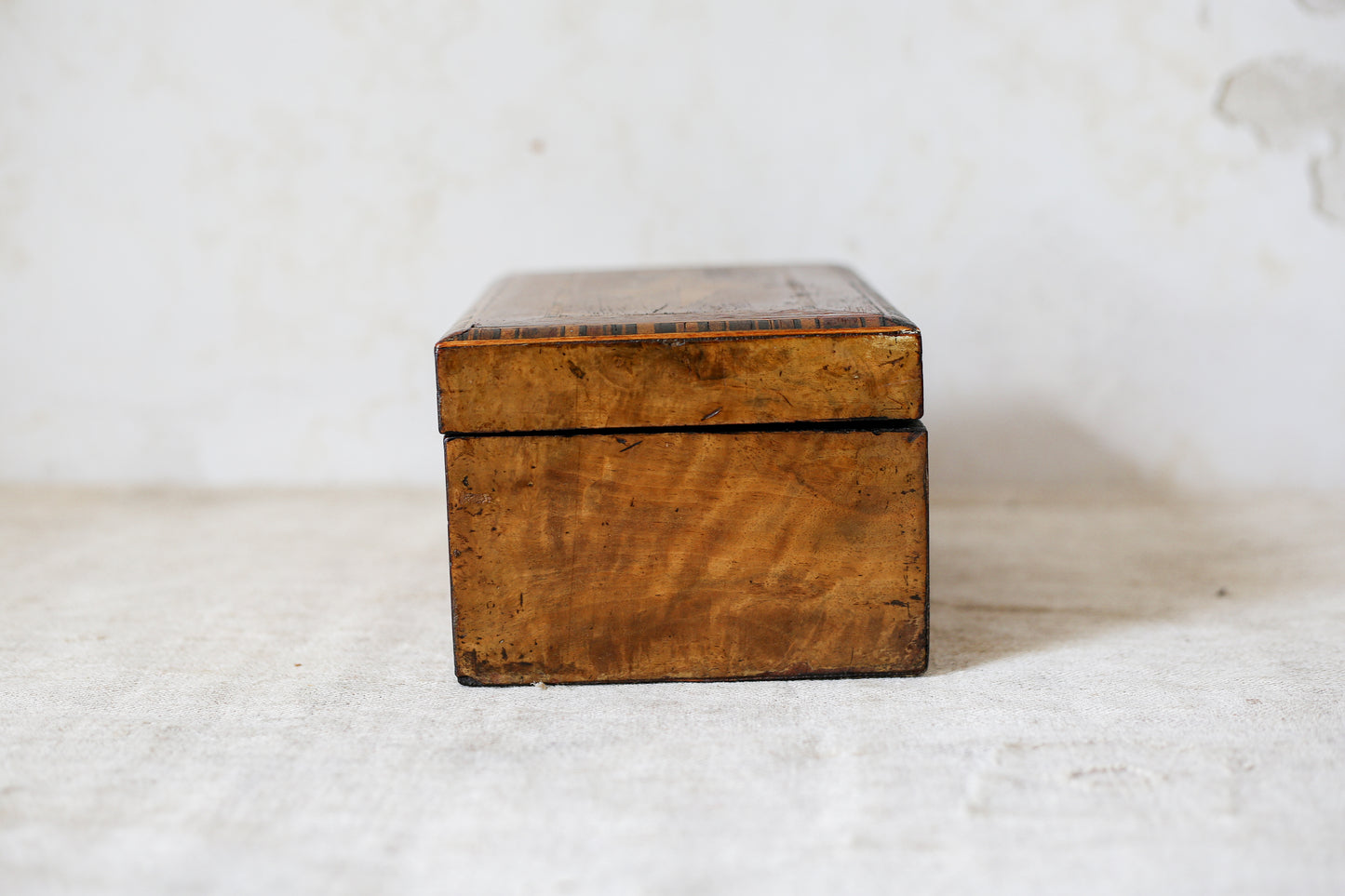 Antique Walnut Star Inlay Tea Caddy, c1860
