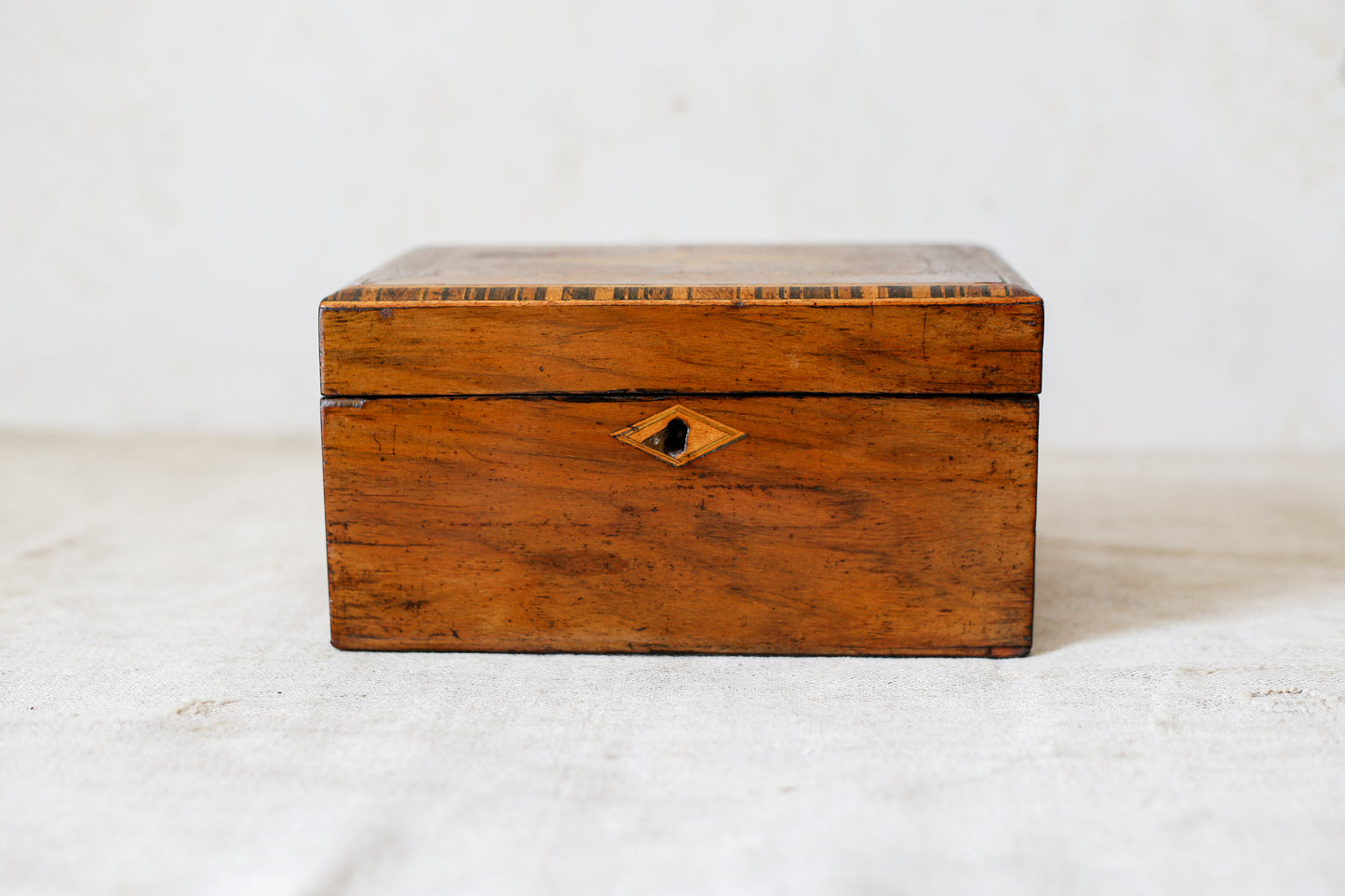 Antique Walnut Star Inlay Tea Caddy, c1860