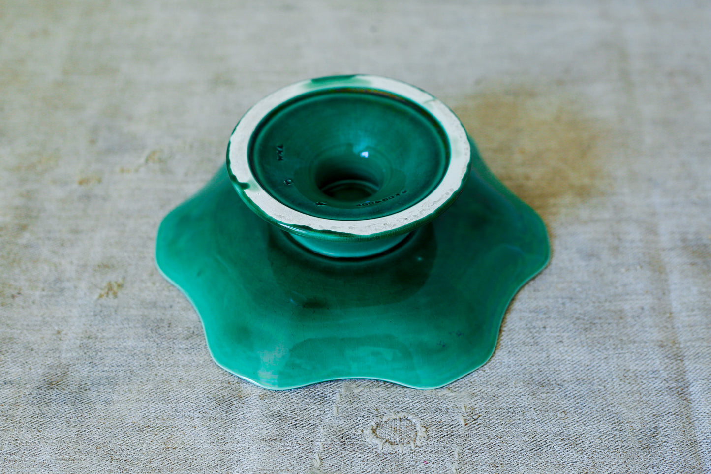 Antique Green Wedgwood Chrysanthemum Pedestal Compote, c1870