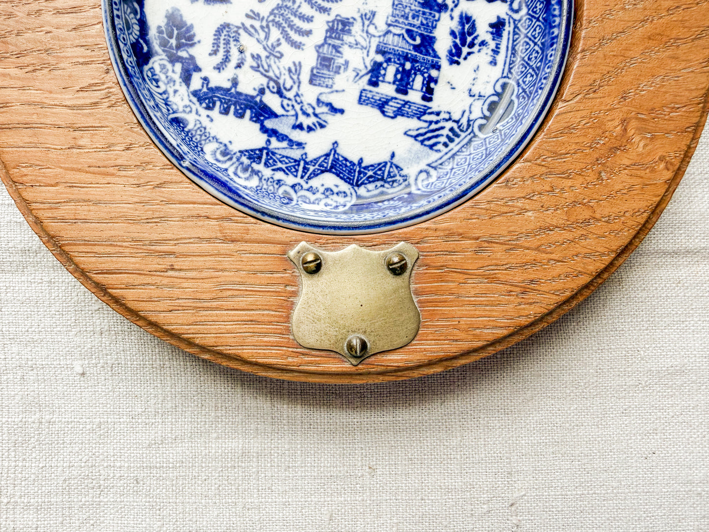 Blue Willow Butter Dish with Oak and Brass Base, c1920