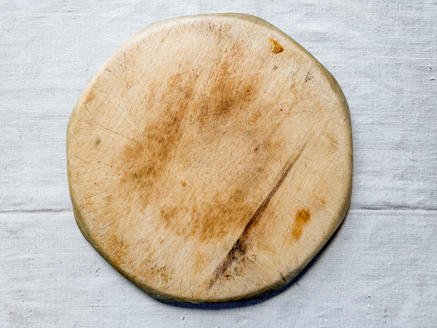 Hexagonal Carved Light Tone English Bread Board