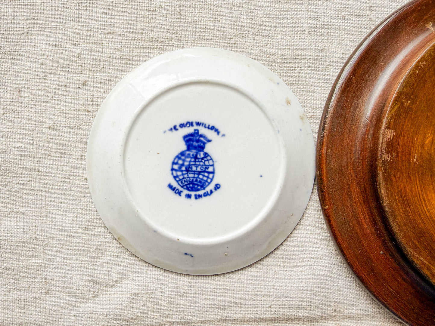 Welsh "Ymenyn" Treen Wood & Ironstone Butter Dish, c1920