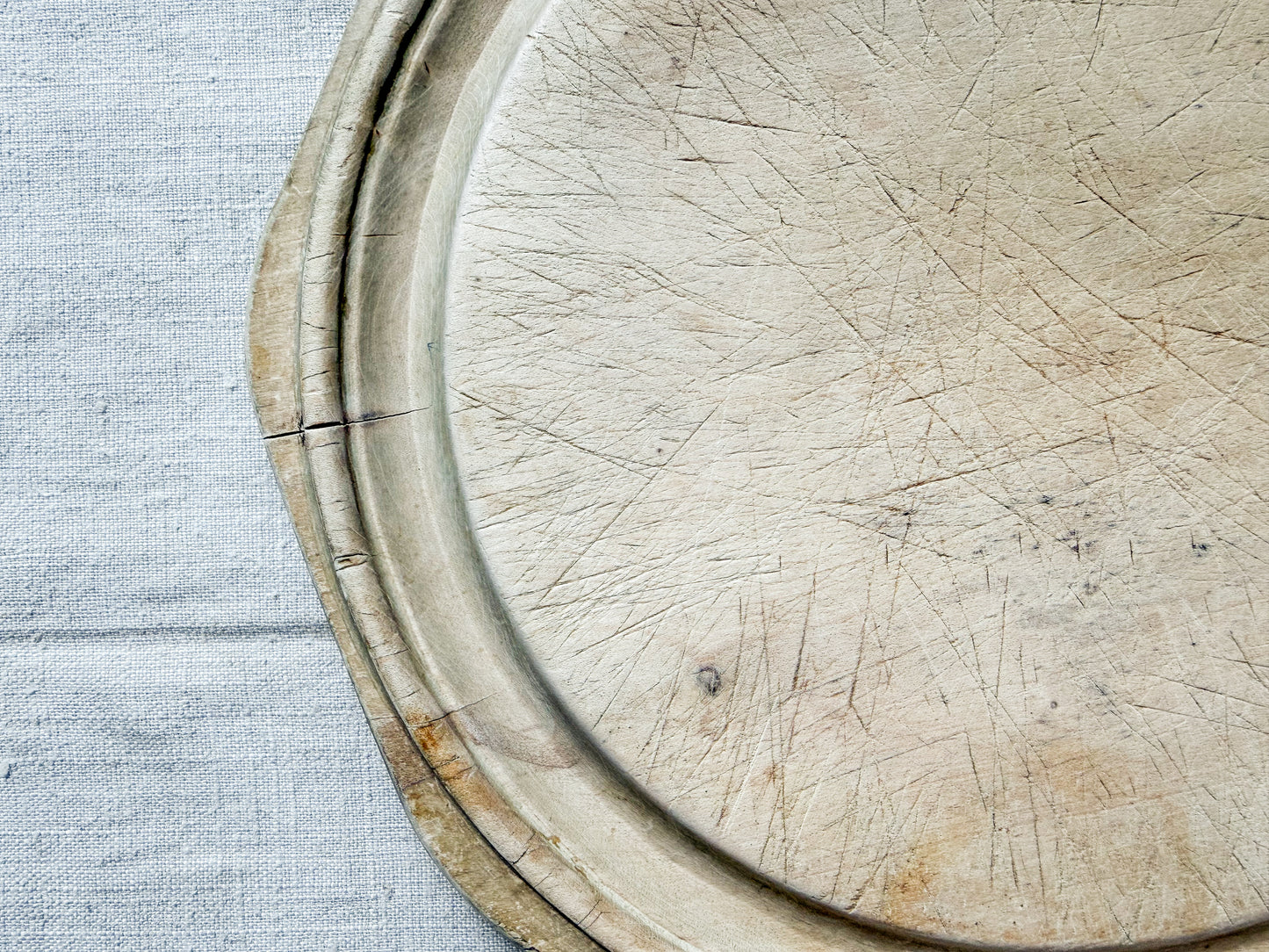 Hexagonal Carved Light Tone English Bread Board