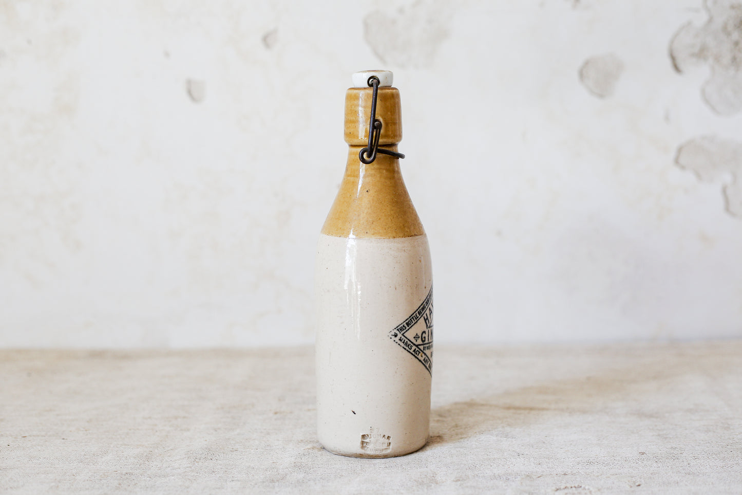 Hay & Sons Aberdeen Stoneware Ginger Beer Bottle with Stopper