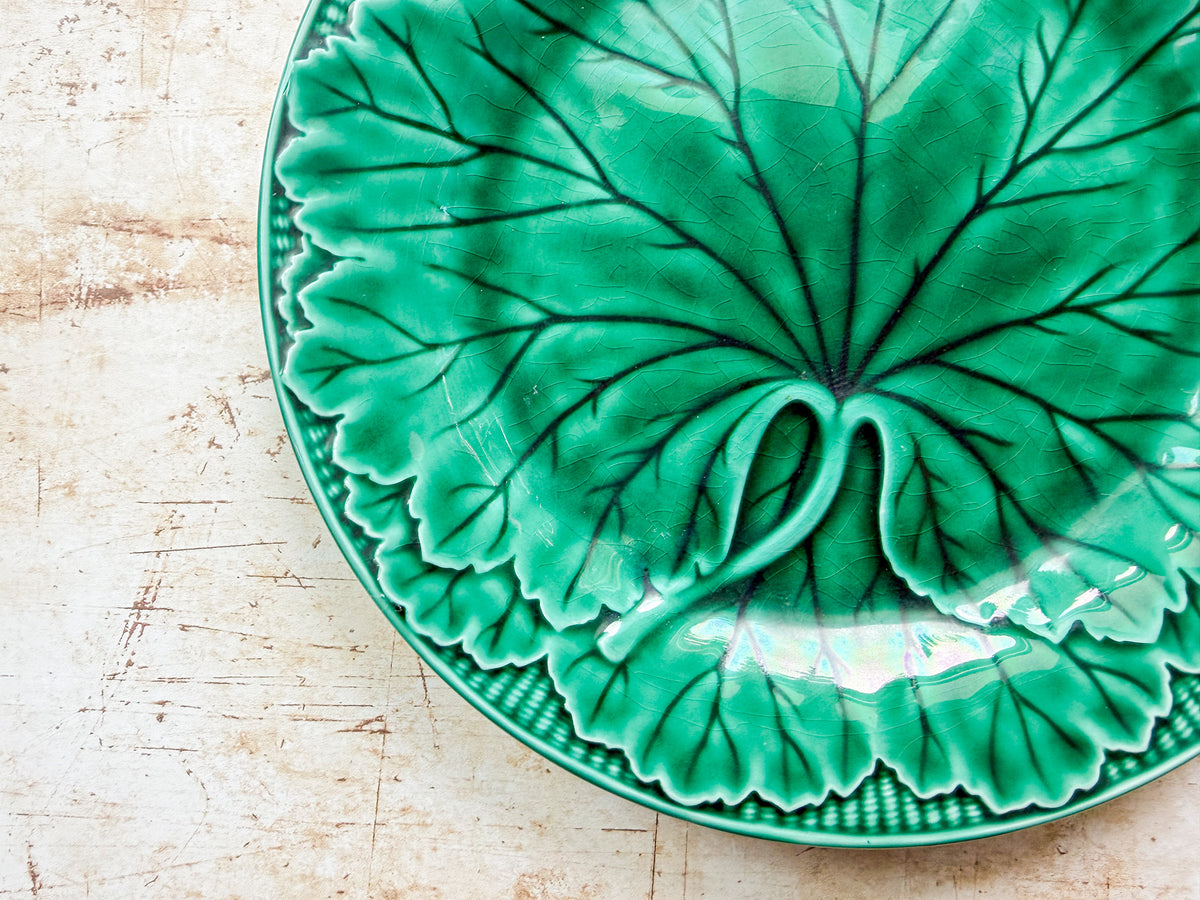 Vintage Wedgwood Cabbage Leaf on Basket Weave 8" Plate, c1940