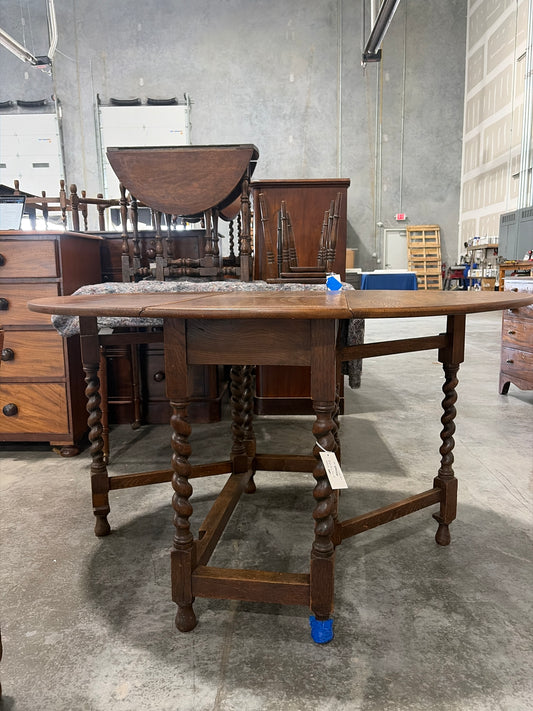 Large oak drop leaf barley twist table