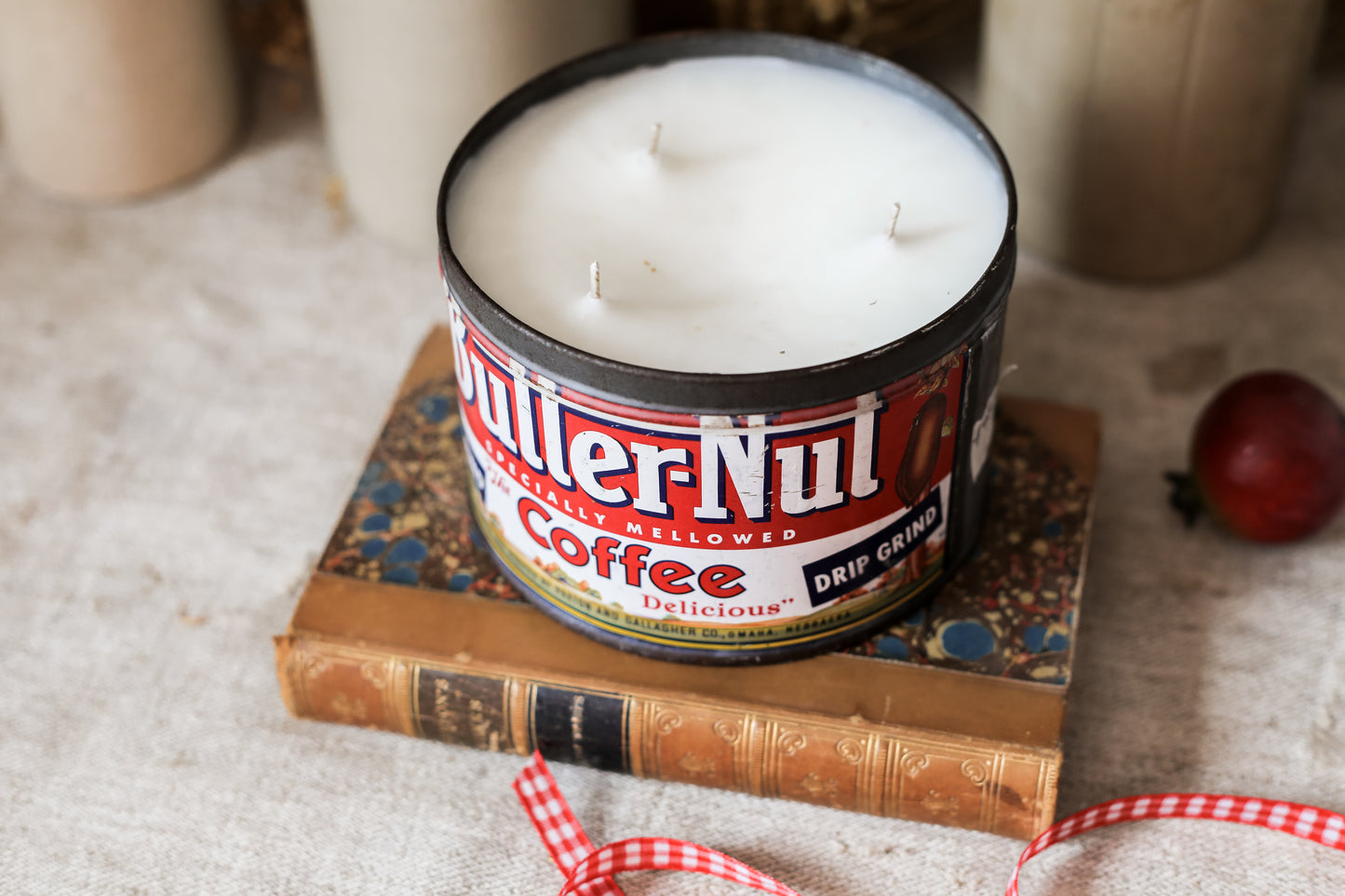 Hot Toddy Vintage Butternut Coffee Tin 32 oz. Candle
