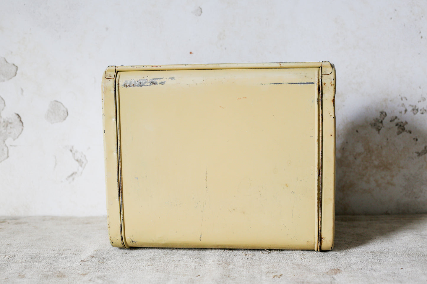 Yellow Metal Roll-Top Cake Countertop Storage Tin, c1940