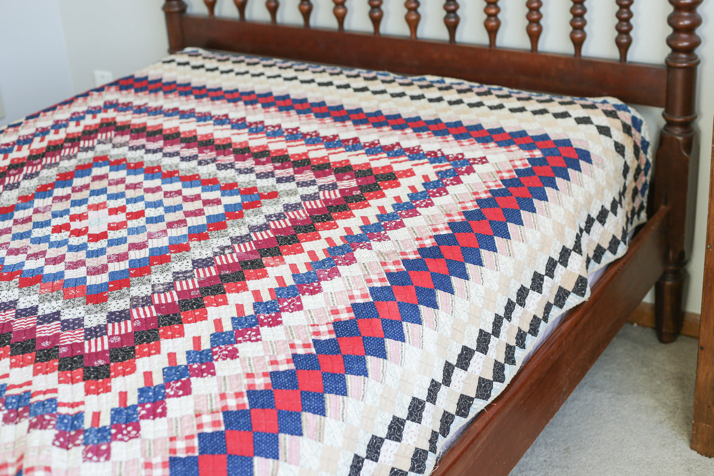 Primitive Around the World Quilt, c1900