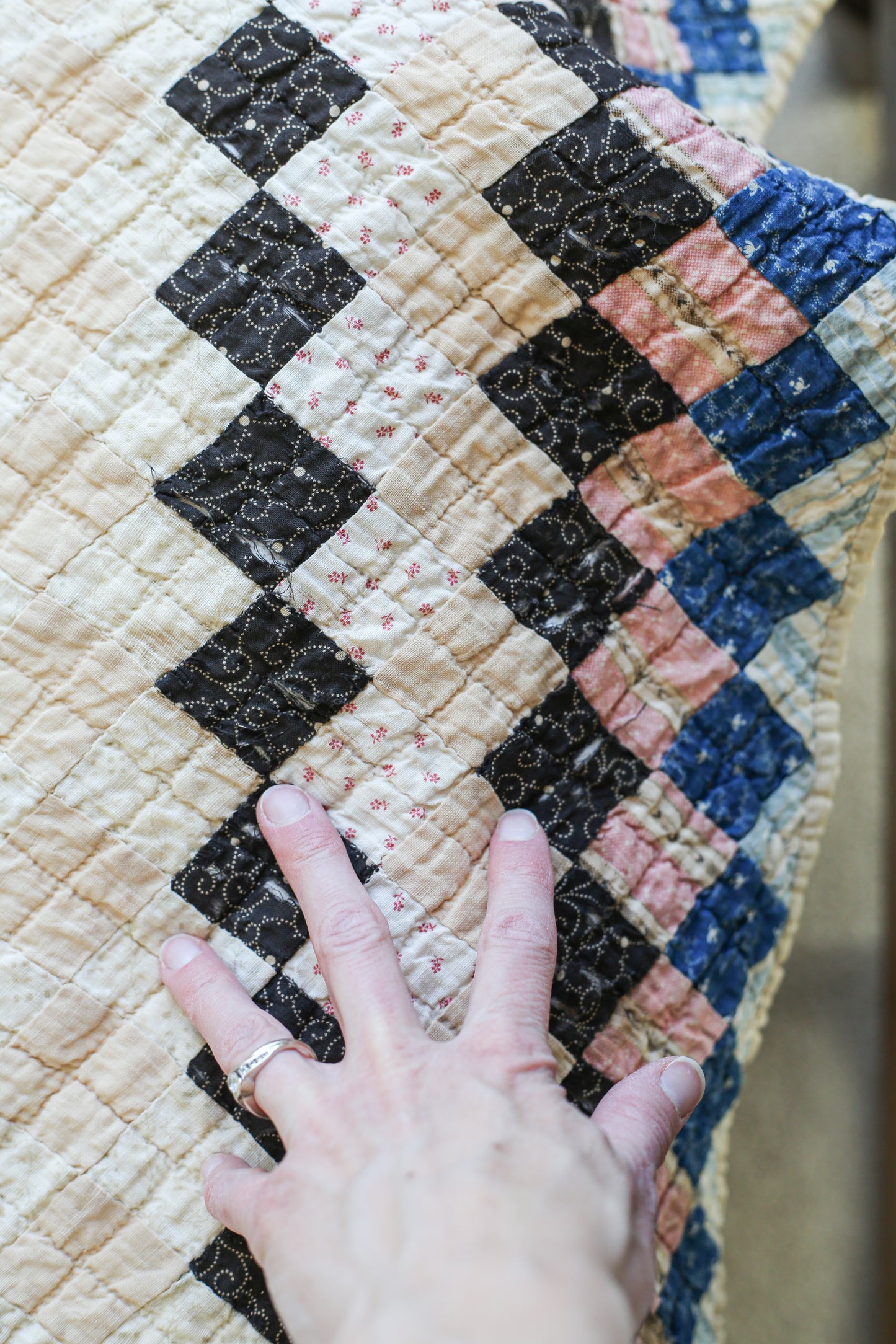 Primitive Around the World Quilt, c1900