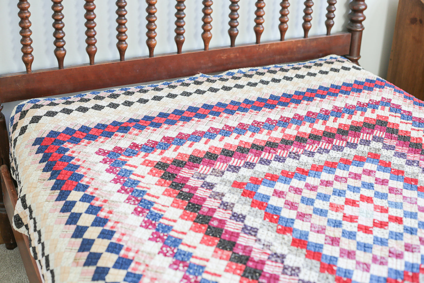 Primitive Around the World Quilt, c1900