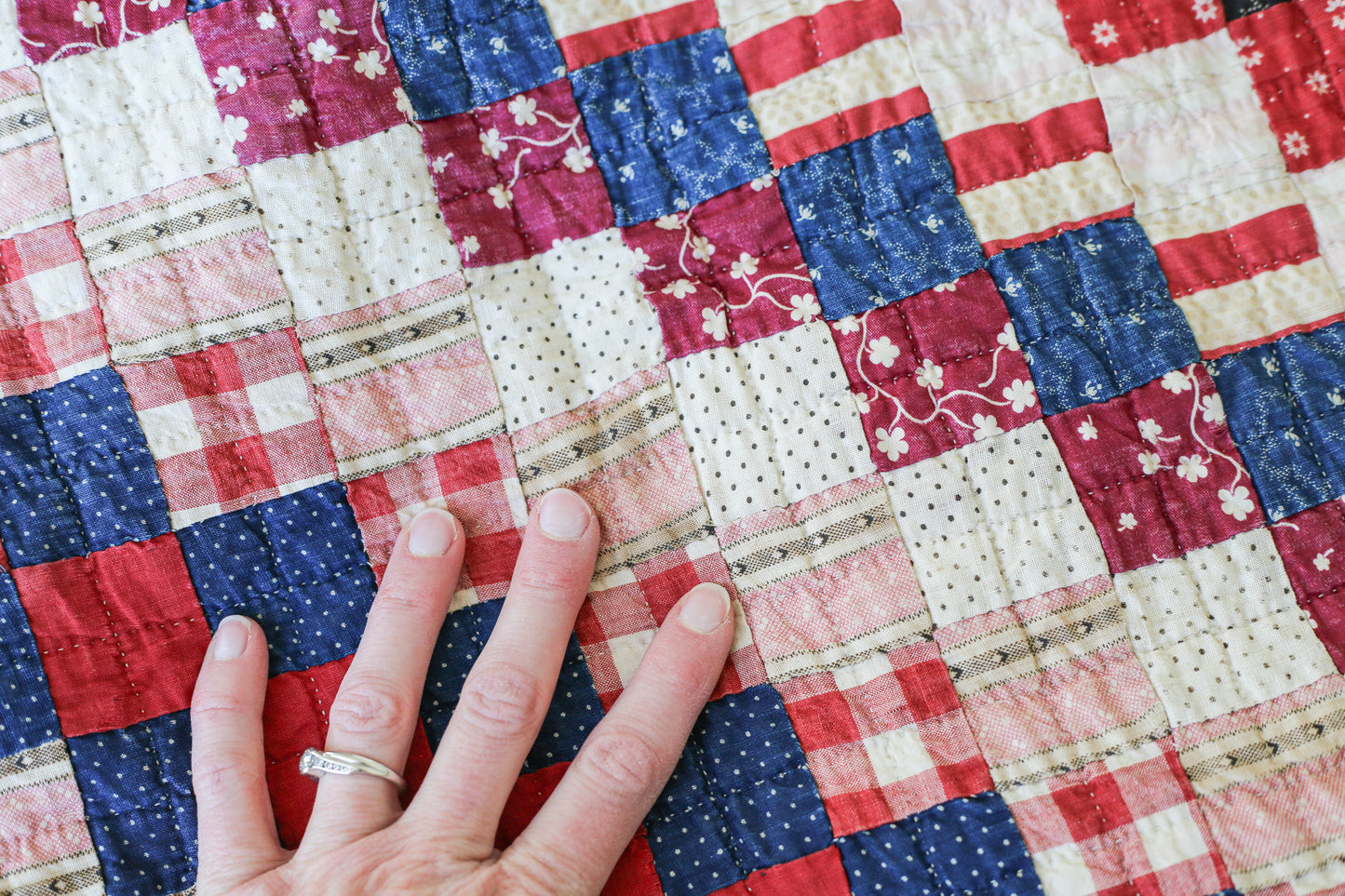 Primitive Around the World Quilt, c1900