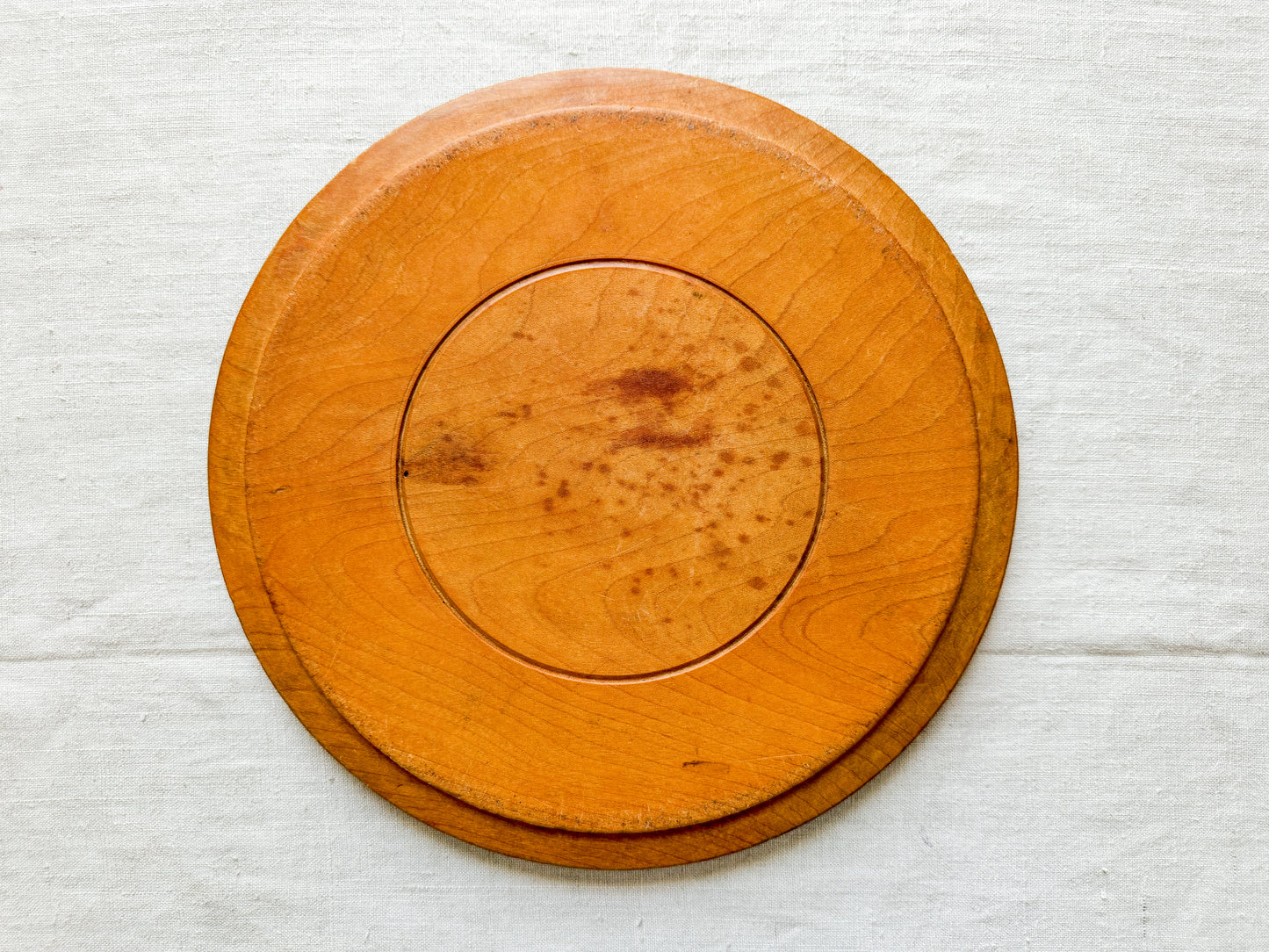 Scalloped Carved English Bread Board, c1920