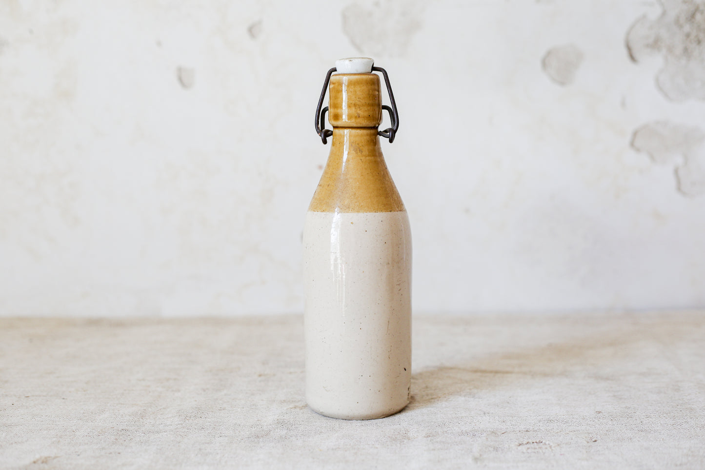 Hay & Sons Aberdeen Stoneware Ginger Beer Bottle with Stopper