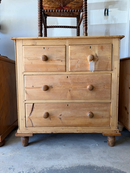 Victorian pine 2 over 2 chest of drawers