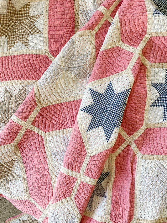 Antique 8 Point Stars in Garden Maze Quilt, c1910